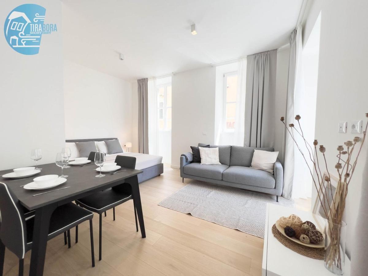 Cavana 3 Tirabora Short Rent Apartamento Trieste Exterior foto