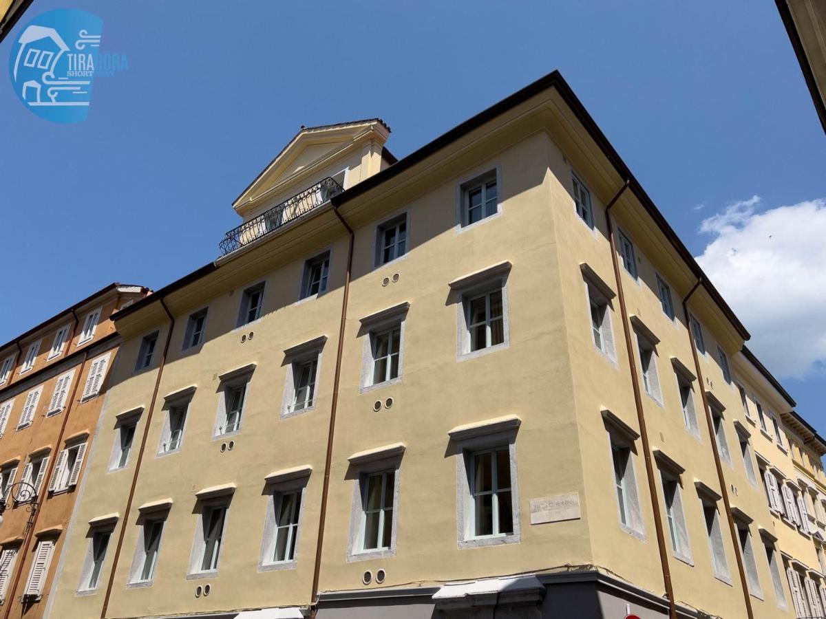 Cavana 3 Tirabora Short Rent Apartamento Trieste Exterior foto